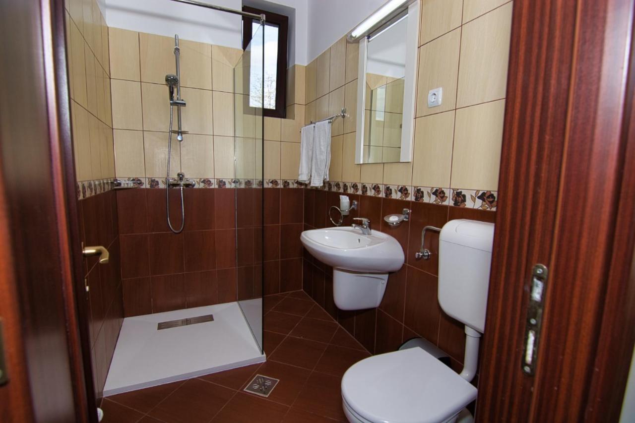 Motel Seaca Călimăneşti Exterior foto